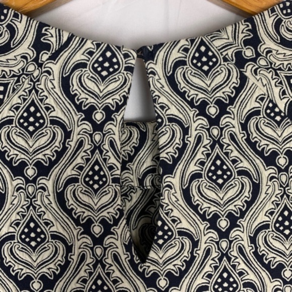 Zara Basic shift dress with textured pattern, XS - Picture 7 of 7